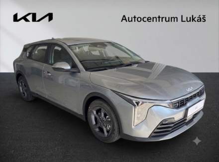 Kia - K4
