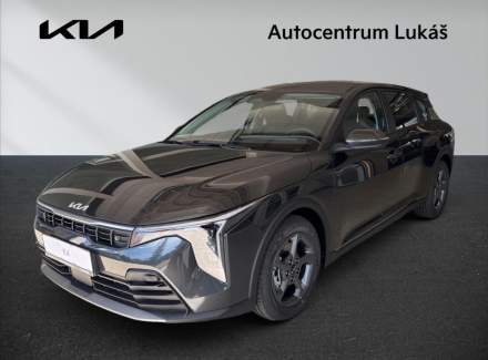 Kia - K4