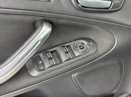 Ford - S-MAX