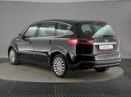 Ford - S-MAX