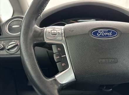 Ford - S-MAX