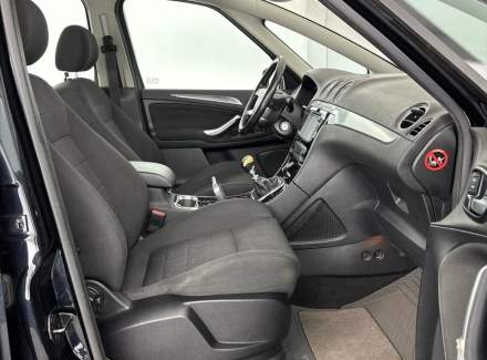 Ford - S-MAX