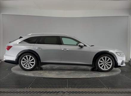 Audi - A6