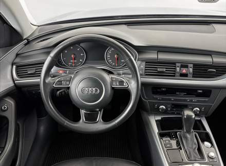 Audi - A6