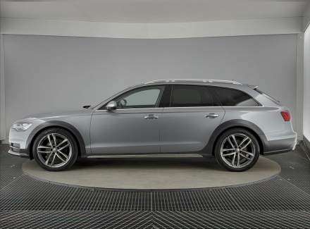 Audi - A6