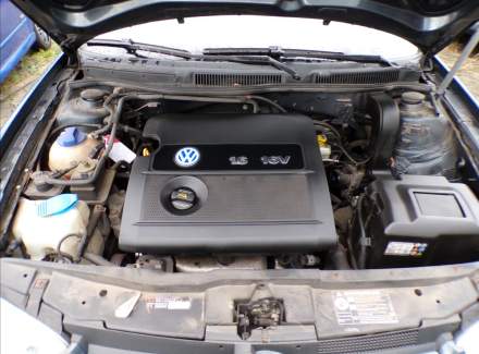 Volkswagen - Golf