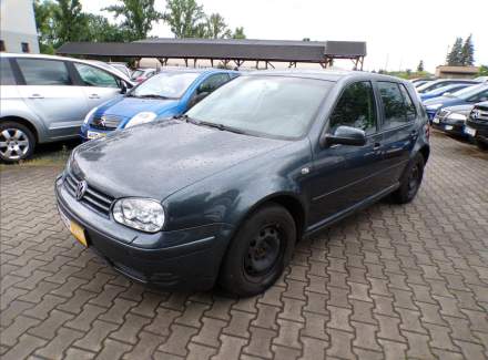 Volkswagen - Golf