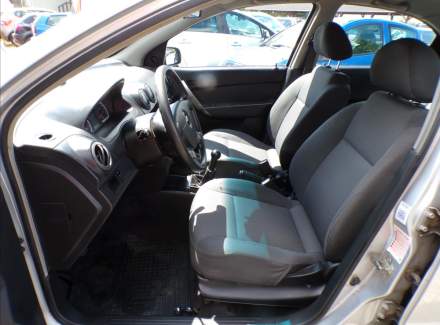 Chevrolet - Aveo