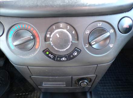 Chevrolet - Aveo