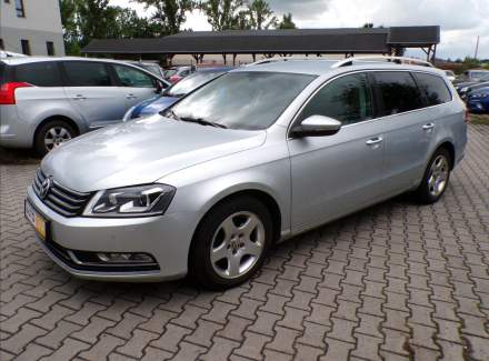 Volkswagen - Passat