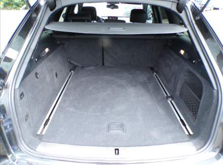 Audi - A6