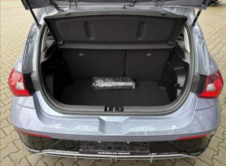 Hyundai - i20
