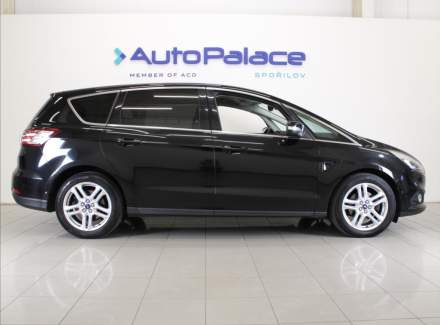 Ford - S-MAX