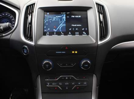 Ford - S-MAX