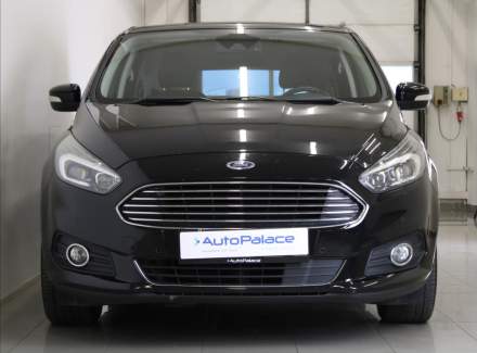Ford - S-MAX