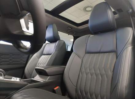 Mitsubishi - Outlander