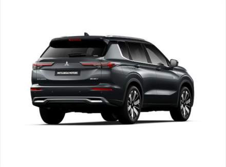 Mitsubishi - Outlander