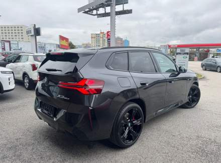 BMW - X3