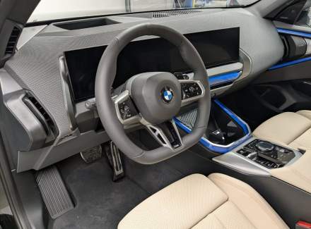 BMW - X3
