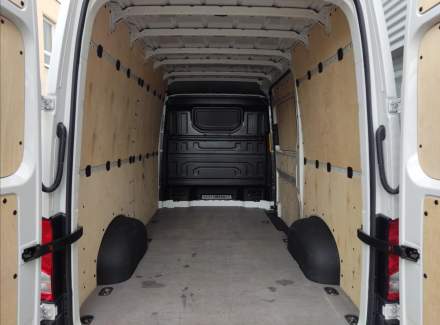 Volkswagen - Crafter