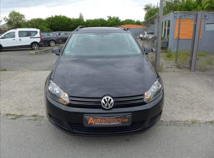 Volkswagen - Golf