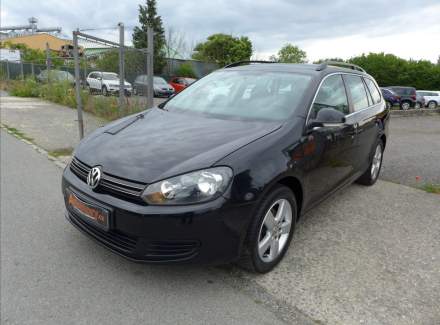 Volkswagen - Golf