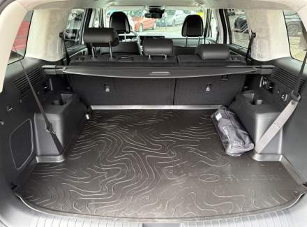 Hyundai - Santa FE