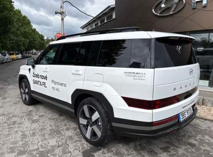 Hyundai - Santa FE