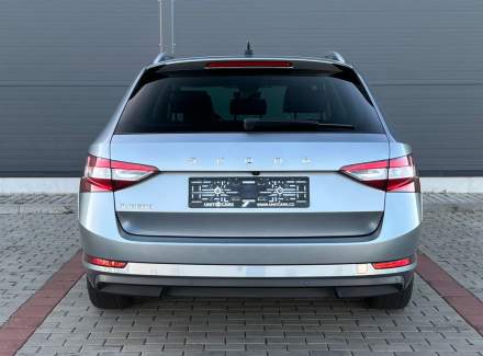 Škoda - Superb