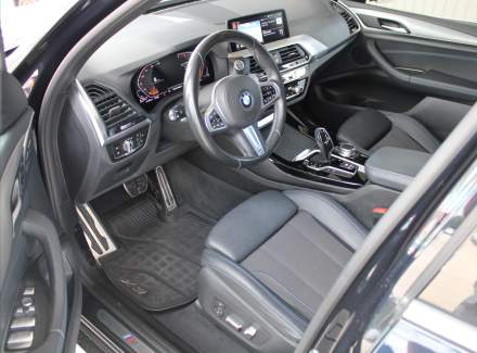 BMW - X3