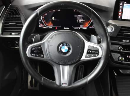 BMW - X3
