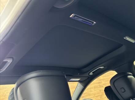 Mercedes-Benz - S-class