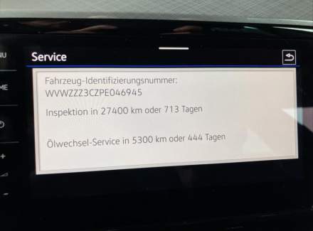 Volkswagen - Passat