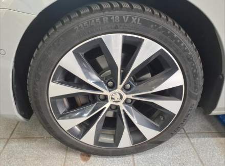 Škoda - Superb