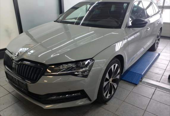Škoda - Superb