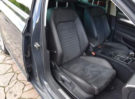 Volkswagen - Passat