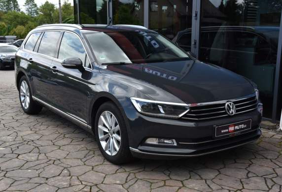 Volkswagen - Passat
