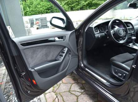Audi - A4