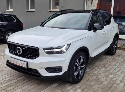 Volvo - XC40