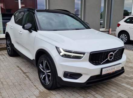 Volvo - XC40