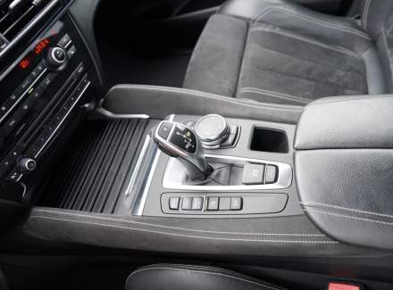 BMW - X6