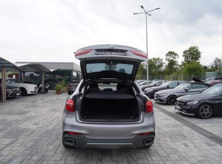 BMW - X6