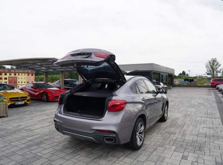 BMW - X6