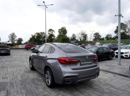 BMW - X6