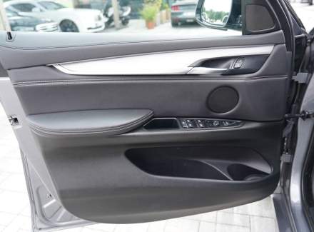 BMW - X6