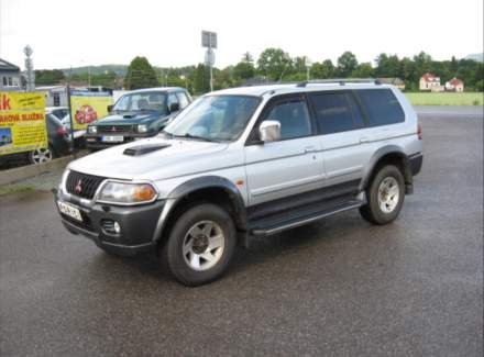 Mitsubishi - Pajero Sport