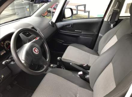 Fiat - Sedici