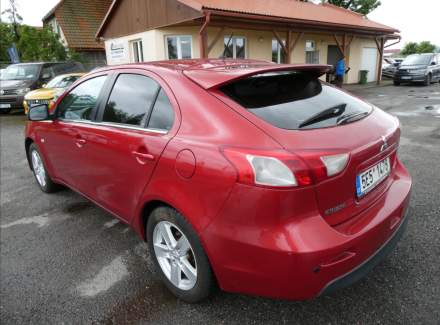 Mitsubishi - Lancer