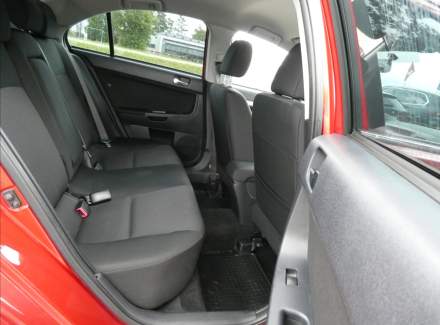 Mitsubishi - Lancer
