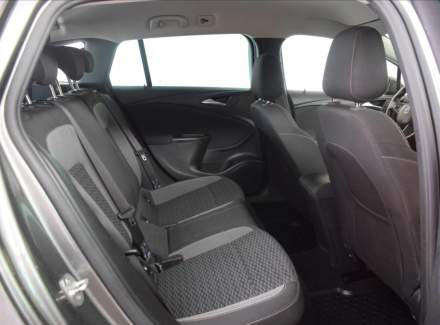 Opel - Astra